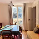 Large 4-Room Apartment In Paris 5Th Cuvier