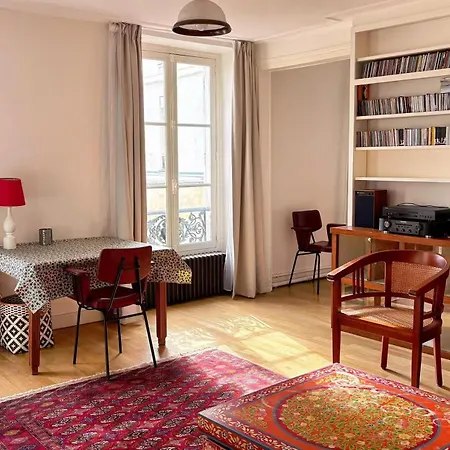 Apartment Large 4-room In 5th Cuvier Paris